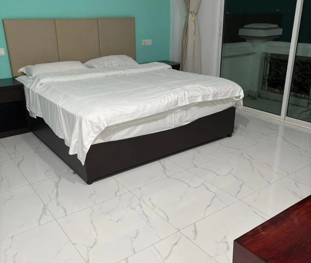Hua You Jiu Dian Hotel Sihanoukville 0*,